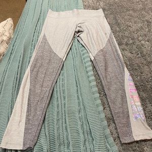 Women’s PINK leggings